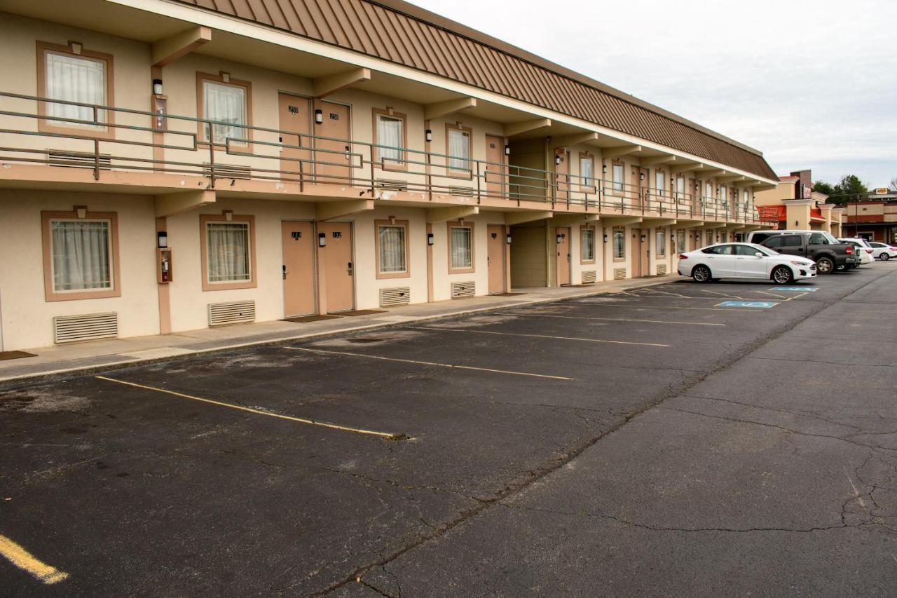 Kings Inn Lenoir City Eksteriør bilde